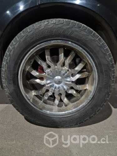 Neumáticos completos urgente