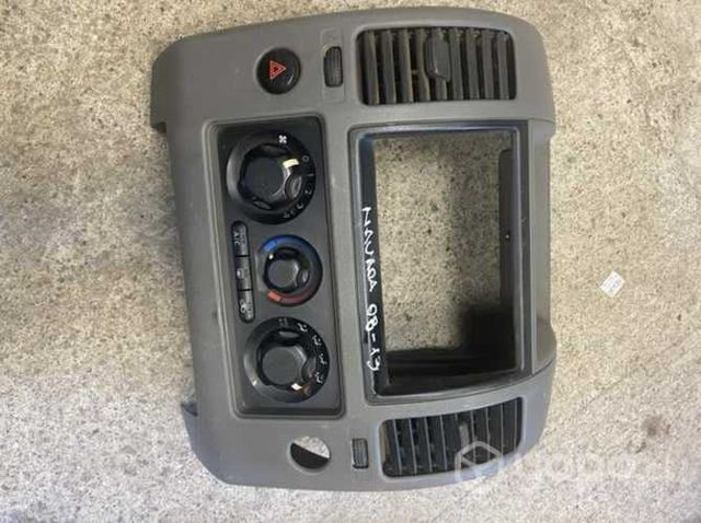 Panel de calefacción Nissan navara 2008-2013