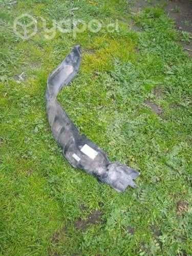 Guardafango nissan terrano derecho delantero