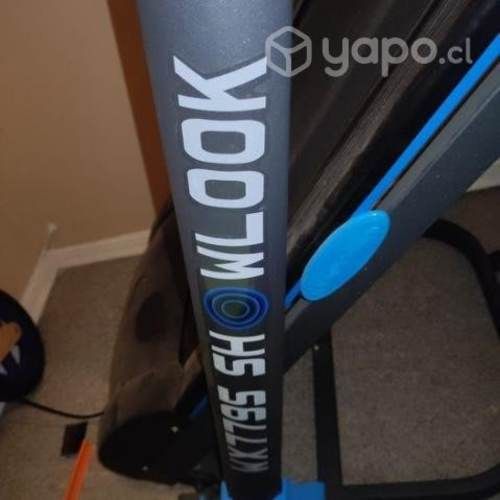 LAHSEN Trotradora Showlook