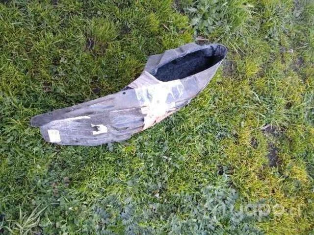 Guardafango Toyota yaris 05/09 delantero derecho