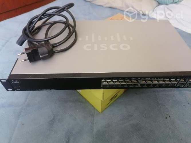 Switch Cisco SG300-28 GIGABITETHERNET
