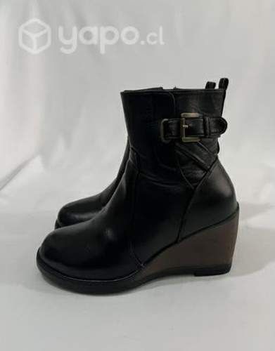 Botín Taco Chino 100% Sintético Marca Dakota N*37