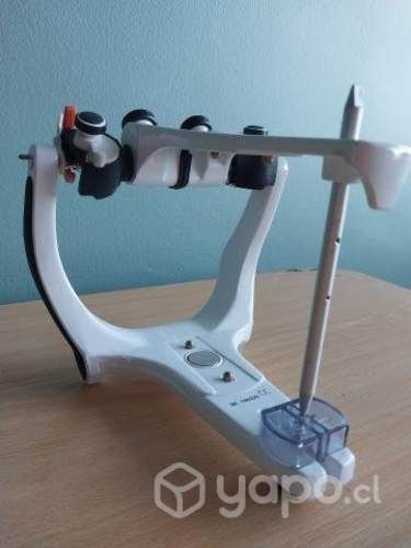 Articulador semi ajustable