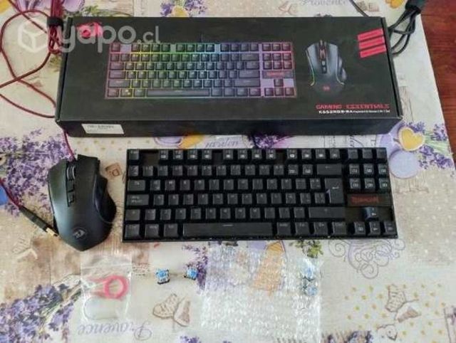 Kit de teclado y mouse gamer Redragon K552RGB-B