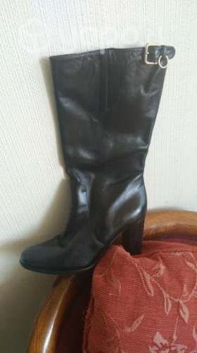 Botas negras cuero 100%