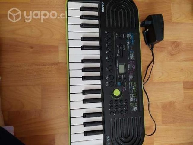Teclado marca casio sa 46