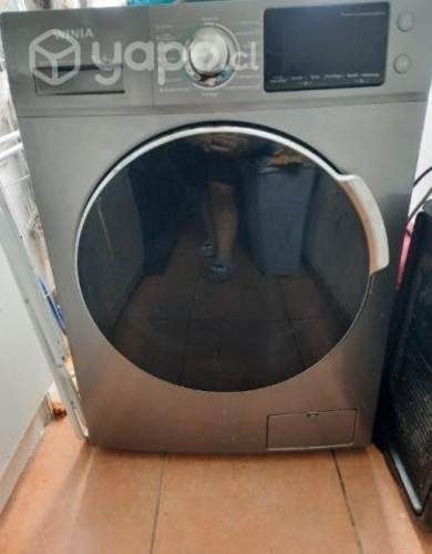 Lavadora secadora casi nada de uso