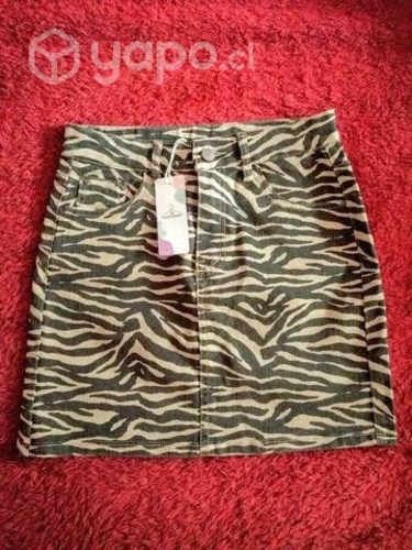 Falda M Guapa y Bendita