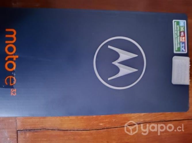 Celular moto E32