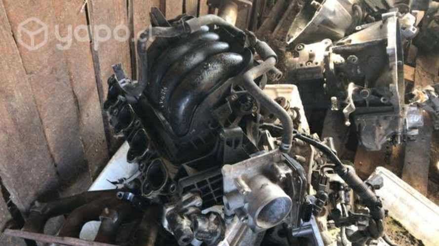 Múltiple admisión Mazda 3