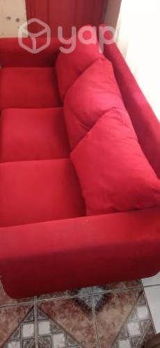 Sofá tres cuerpos rojo