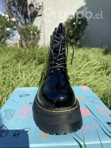 Botas estilo DR MARTENS