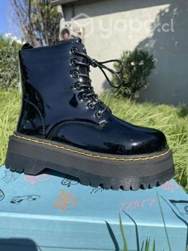 Botas estilo DR MARTENS