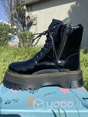 Botas estilo DR MARTENS