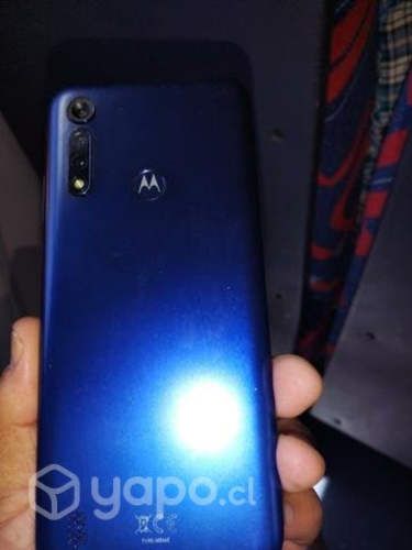 Teléfono motorola g8