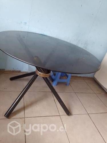 Mesa de vidrio redonda