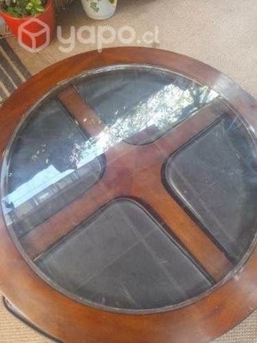 Mesa de centro con vidrio