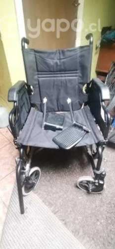 Silla de ruedas sin apoyo de pies