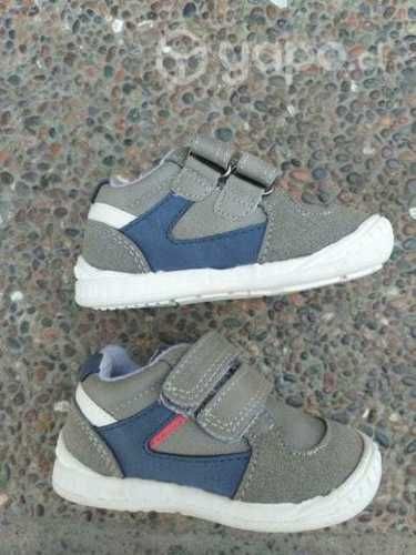 Zapatos koloki talla 19