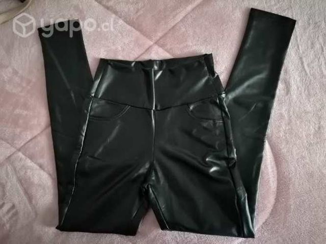 Calza eco cuero nueva