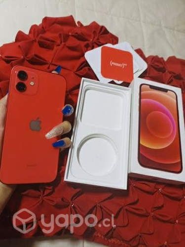 IPhone 12 Red poco uso