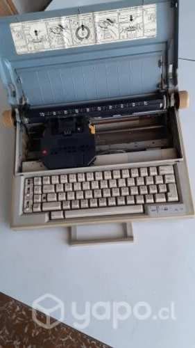 Maq escribir electrica olivetti