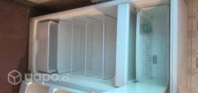 Refrigerador Madensa