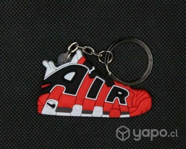 Llavero modelo zapatillas