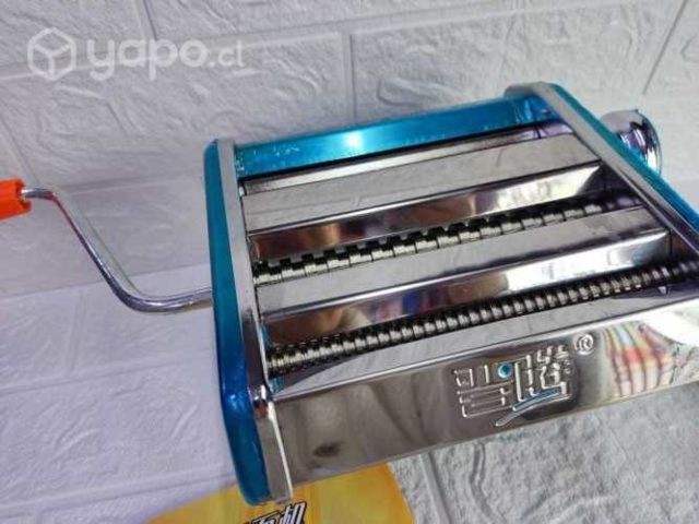 Amasador y cortador de pastas