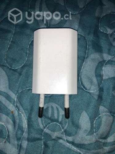 Cargador iPhone original usado