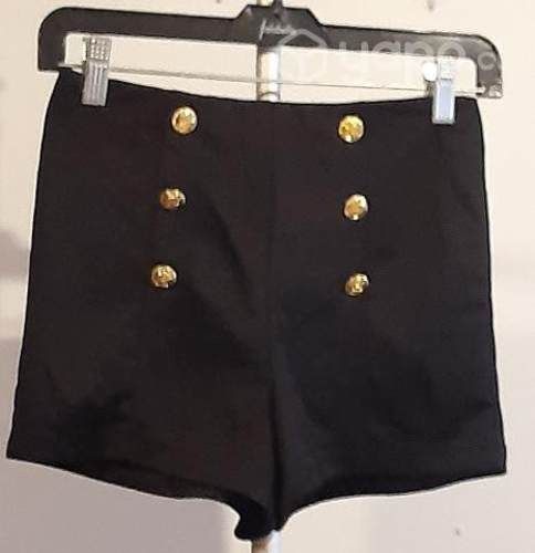 Short Marca forever 21