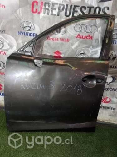 Puerta delantera izquierda mazda 3 2018