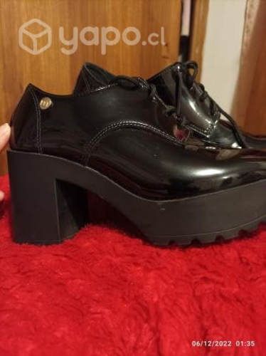 Botines con plataforma a mitad de precio