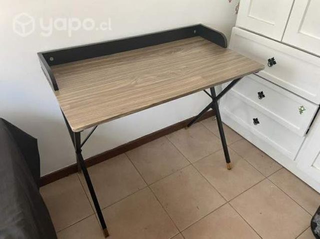 Escritorio nuevo sin detalles