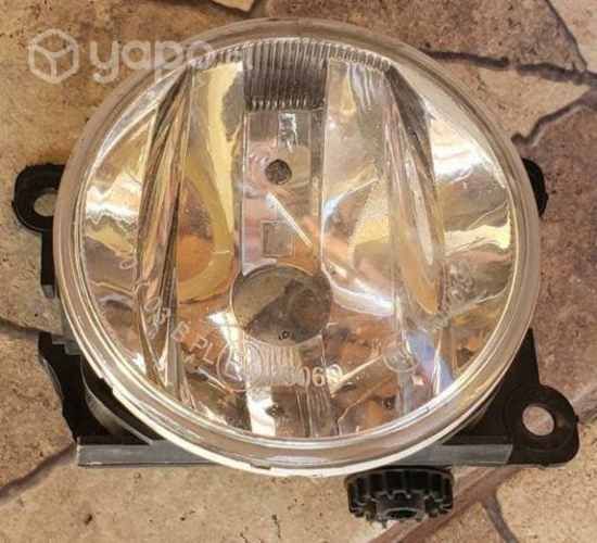 Neblinero Peugeot / Citroën detalle