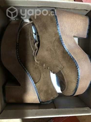 Botines nuevos color café