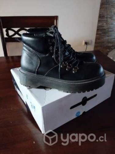 Botines negros