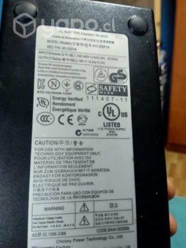 Cargador Samsung serie g7 gamer 200W. 10.5 A