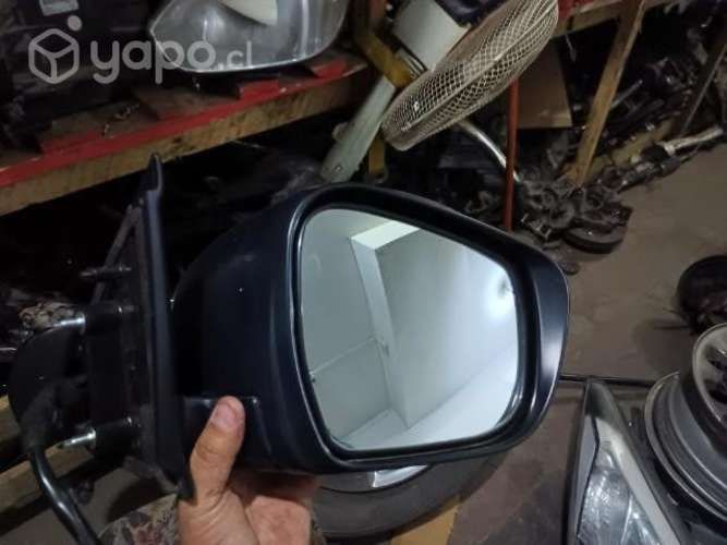 Espejo derecho cromado con luz np300