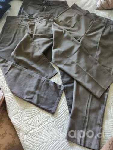 Pantalón de colegio