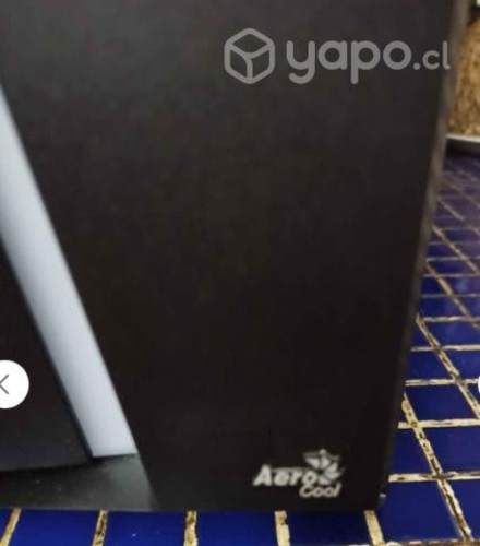 Tower Aero Cool con vidrio templado, Sin Fuente