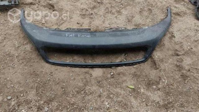 Moldura parachoque Fiat Fiorino ran 700