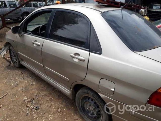 Puertas suzuki aerio 2008