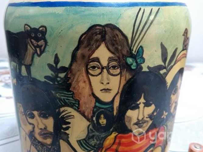 V03: Botella Vintage The Beatles Ballads