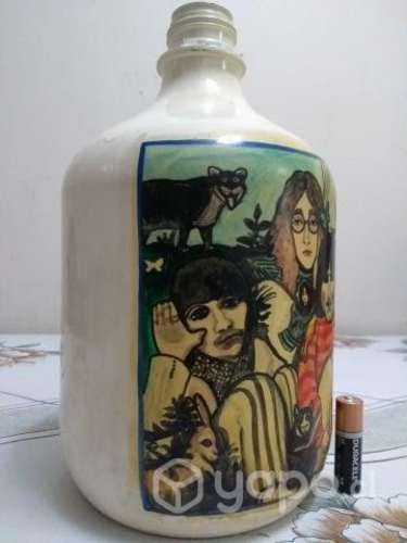 V03: Botella Vintage The Beatles Ballads