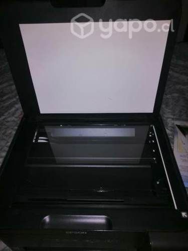 Laptop Samsung y Impresora Epson L 4150