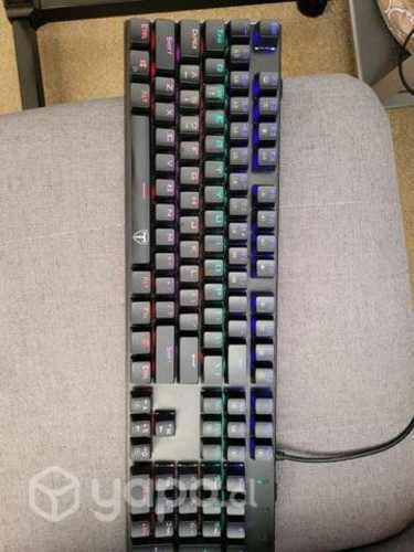 Teclado Mecánico T-Dagger Naxos Blue switches