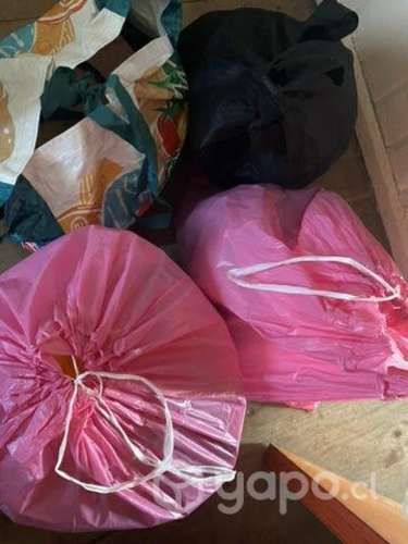 Ropa en buen estado!