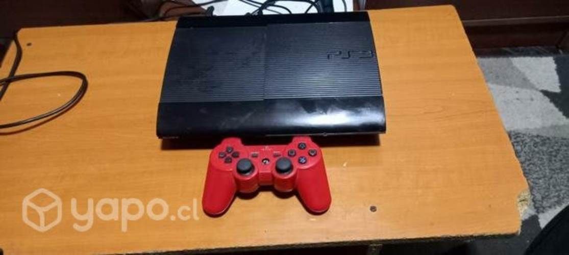 Play3 con dos 2 juegos y 1 joystick